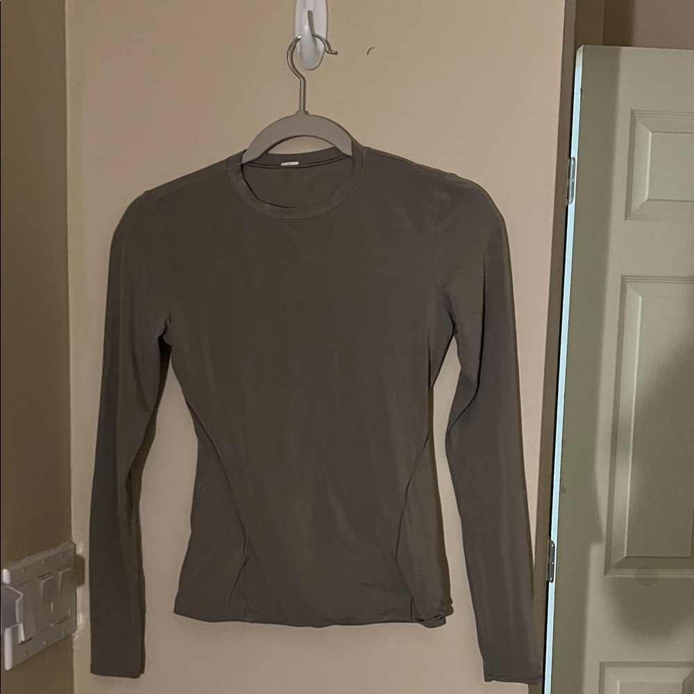 Lululemon Women's Long Sleeve Top - Olive